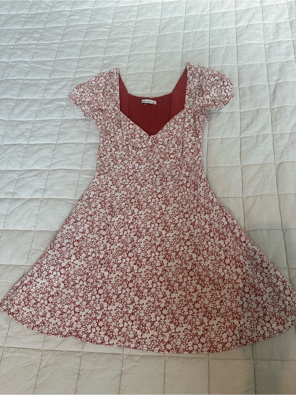 Abercrombie Women’s Knot-Front Mini Dress- Red Floral- size small